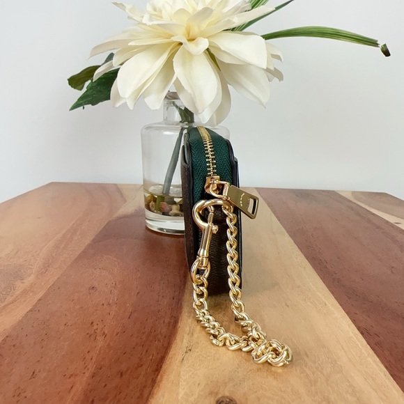 NWT Coach Zip Card Case In Signature Canvas - Picture 3 of 6